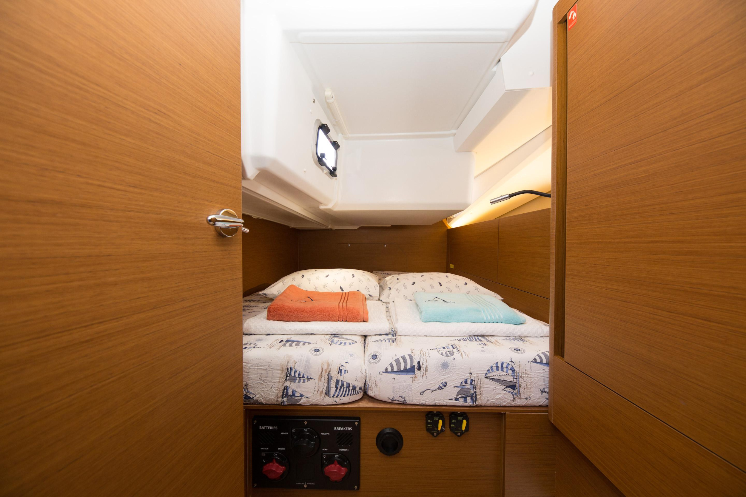 Photo #10 - Sun Odyssey 440 (Suncity 4) in Fethiye - 16635