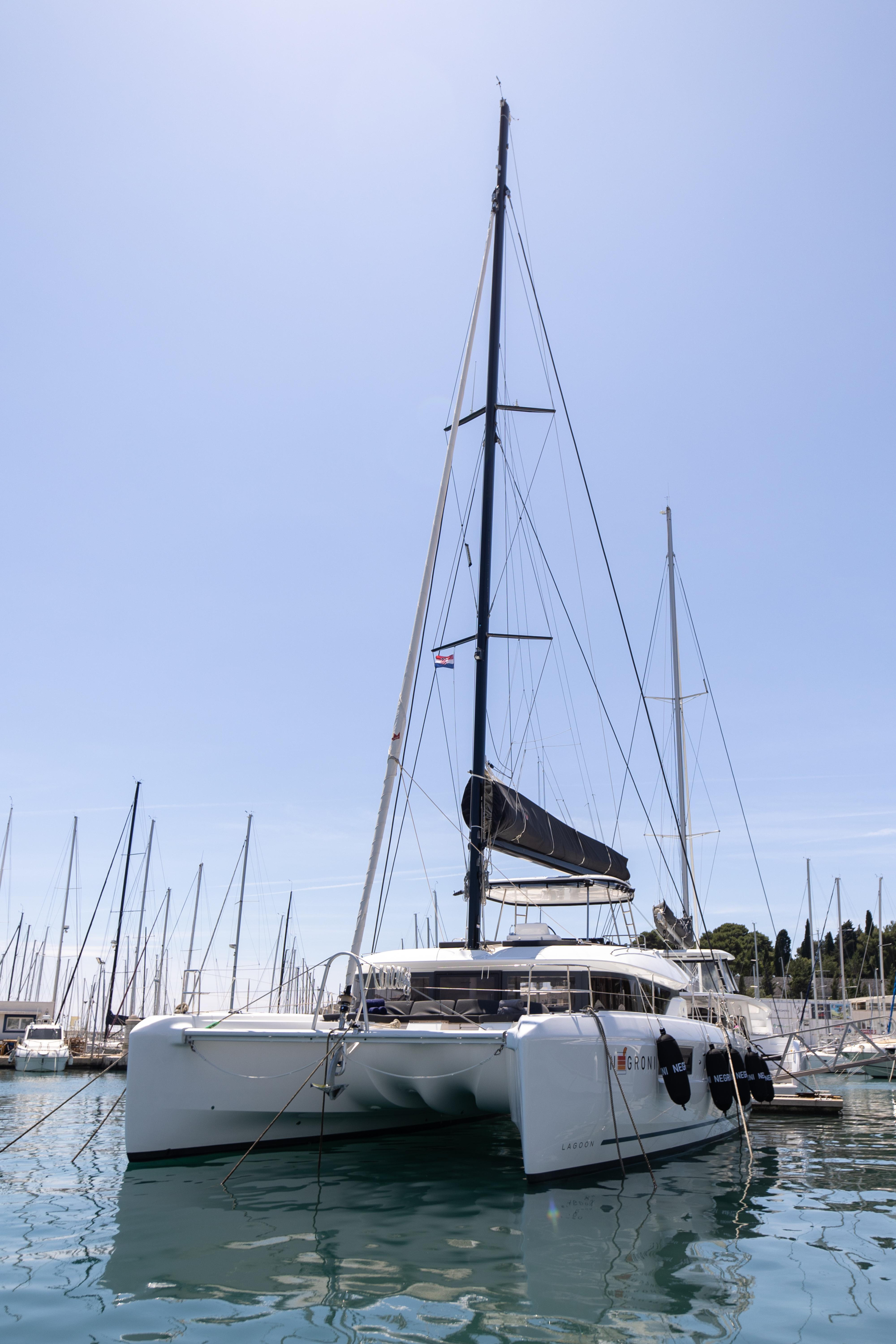 Photo #29 - Lagoon 51 (NEGRONI) in Rogoznica - 12452