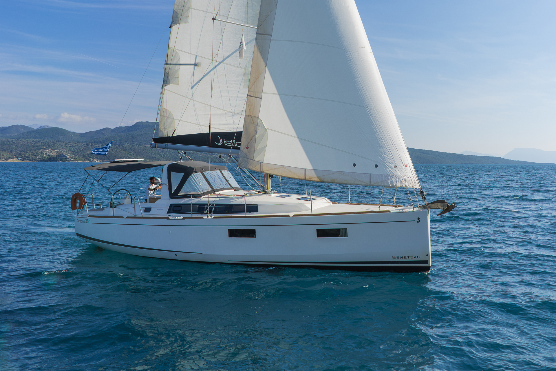 Photo #4 - Oceanis 38.1 (Philyra) en Lefkada - 6214
