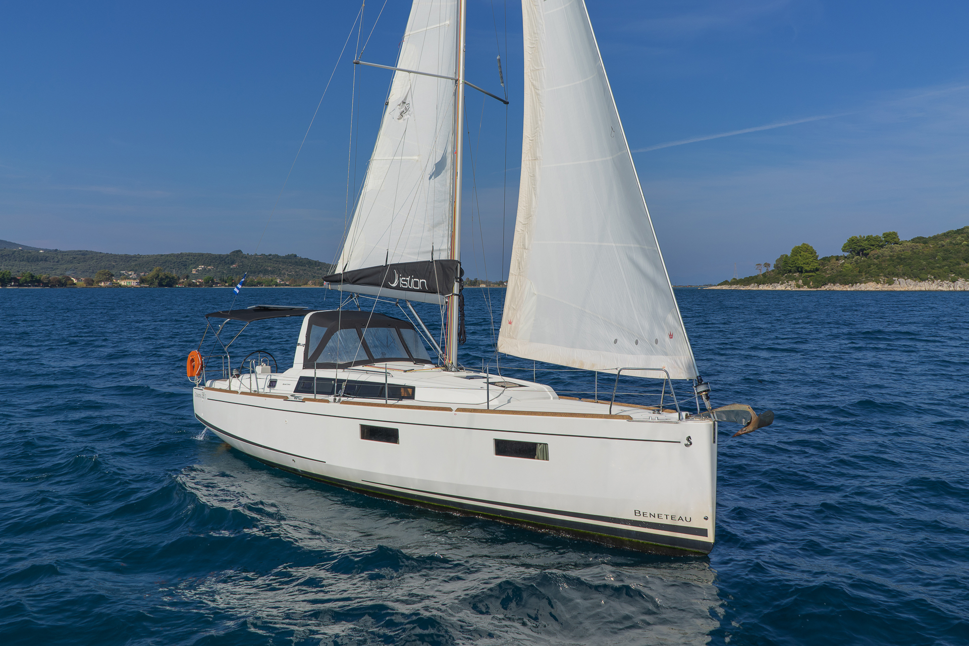 Photo #10 - Oceanis 38.1 (Philyra) en Lefkada - 6214