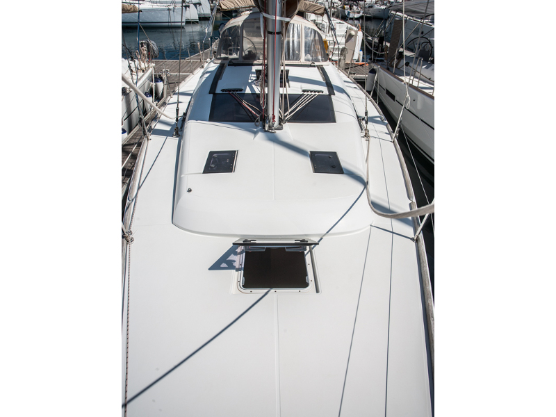Photo #10 - Dufour 350 Grand Large (RONJA (new sails 2023.)) in Primosten - 3996