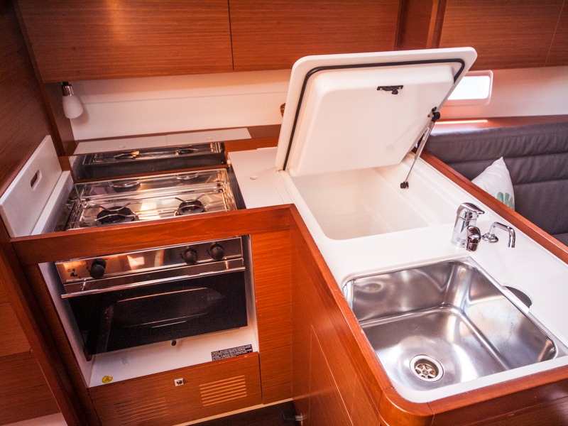 Photo #17 - Dufour 350 Grand Large (RONJA (new sails 2023.)) in Primosten - 3996