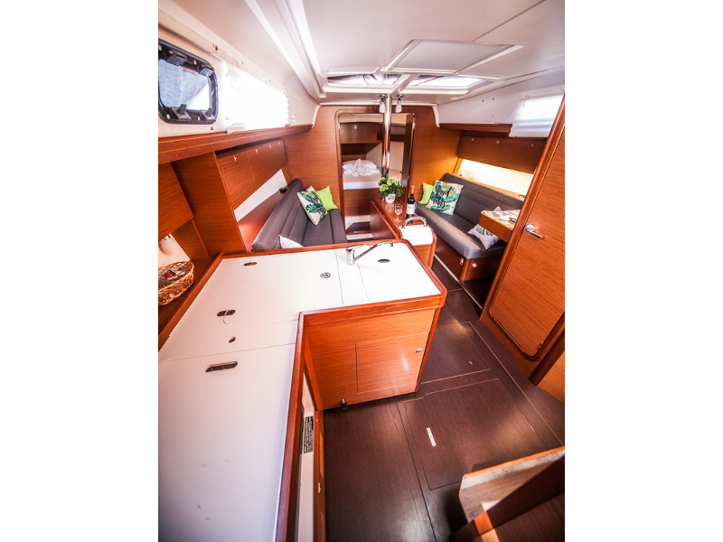 Photo #22 - Dufour 350 Grand Large (RONJA (new sails 2023.)) in Primosten - 3996