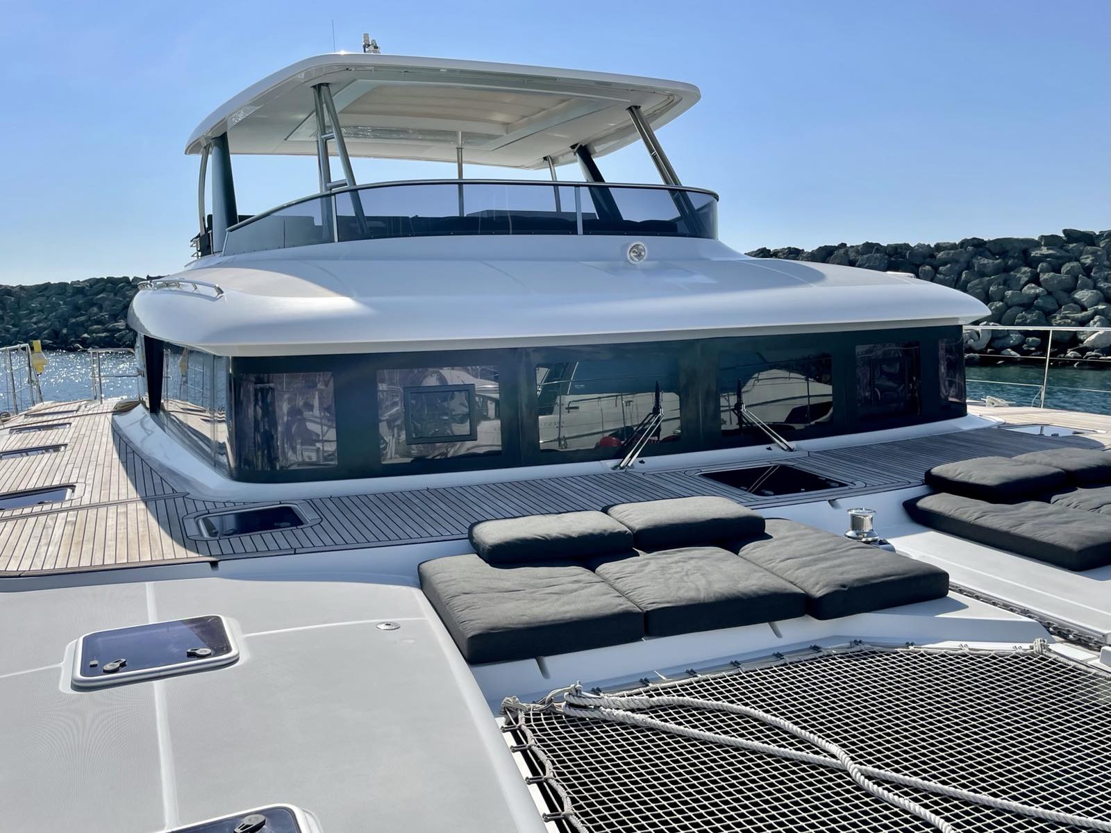 Photo #26 - Lagoon 630 Powercat LUX (Pearly Gates) en Mykonos - 15753