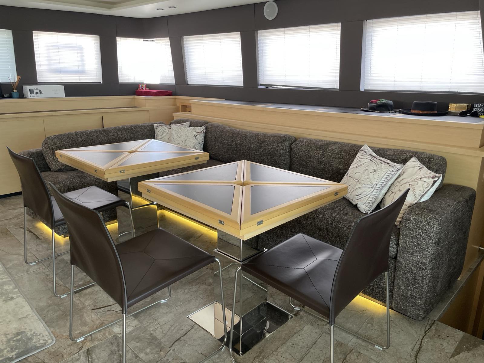 Photo #28 - Lagoon 630 Powercat LUX (Pearly Gates) en Mykonos - 15753
