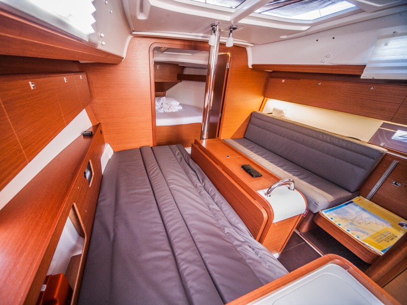 Photo #14 - Dufour 350 Grand Large (IDA (new sails 2023.)) in Primosten - 3997
