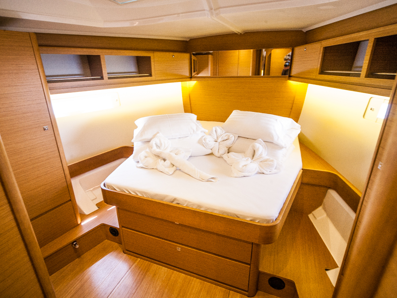 Photo #23 - Dufour 460 Grand Large (MALIN (owner version, new sails 2024., air condition, )) in Primosten - 13138