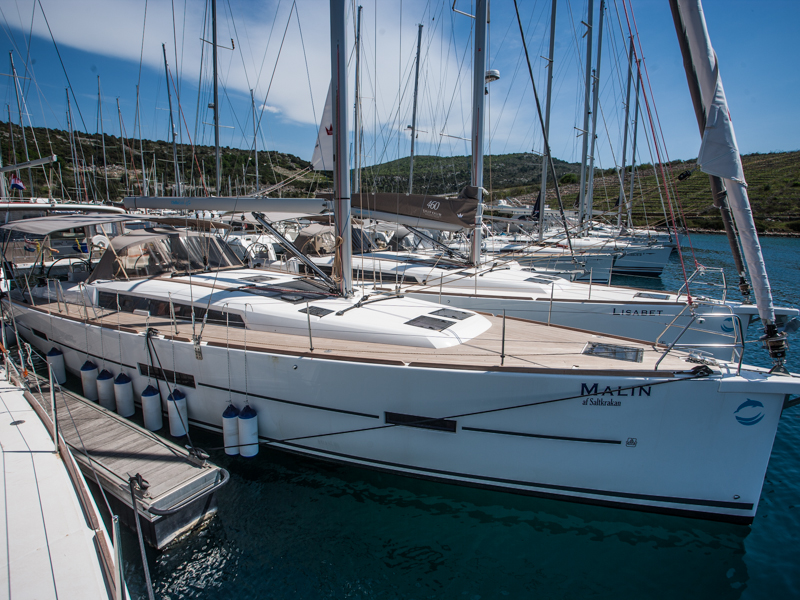 Photo #9 - Dufour 460 Grand Large (MALIN (owner version, new sails 2024., air condition, )) in Primosten - 13138