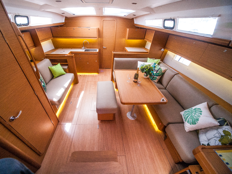 Photo #8 - Dufour 460 Grand Large (MALIN (owner version, new sails 2024., air condition, )) in Primosten - 13138