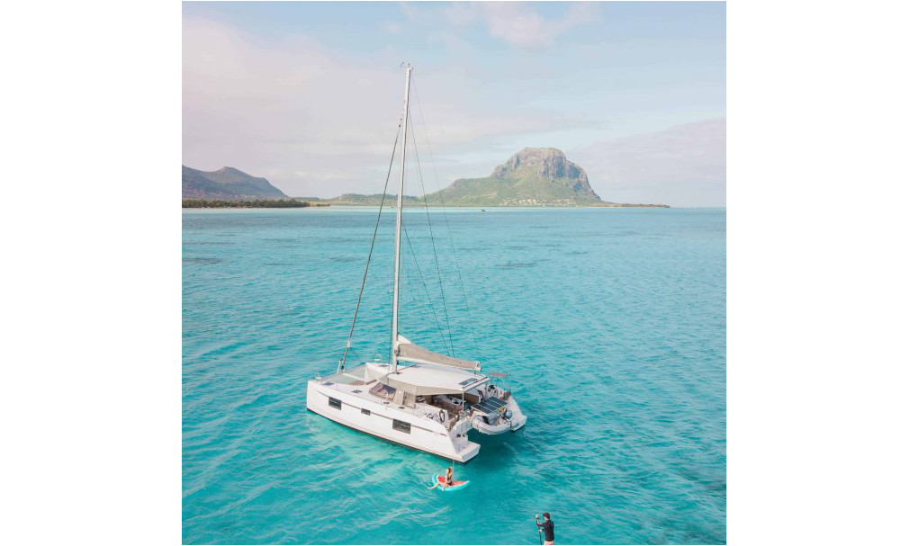 Photo #14 - Nautitech 40 Open (Sea Spirit) in La Balise Marina - 15663