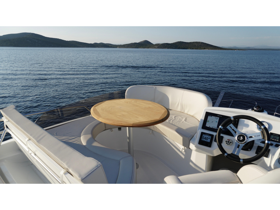 Photo #26 - Beneteau Antares 36 (SOLAVIS) en Sukosan - 18497