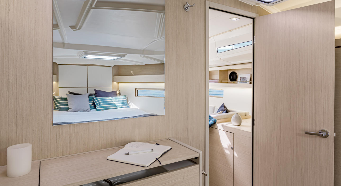 Photo #18 - Oceanis 40.1 (Naomi) in Primosten - 15670