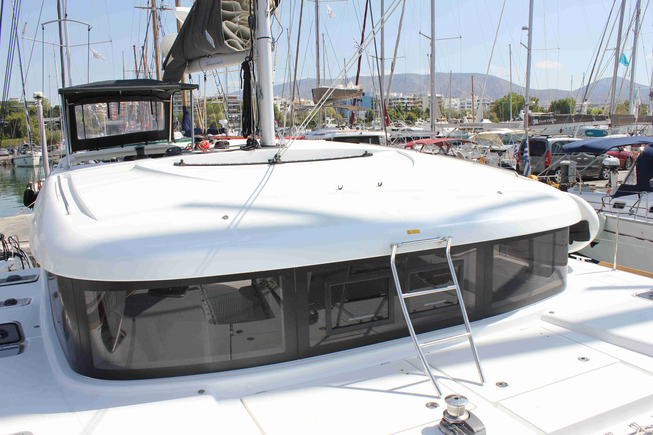 Photo #8 - Lagoon 40 (Georgios) in Atene - 14095