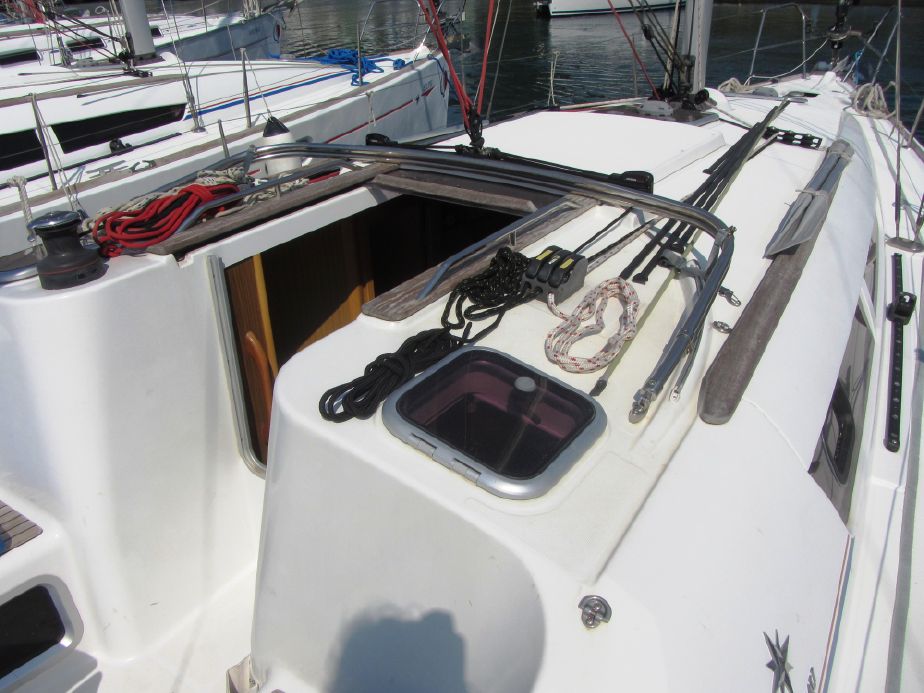 Photo #13 - Sun Odyssey 36i (Babis 2010) en Lefkada - 15700