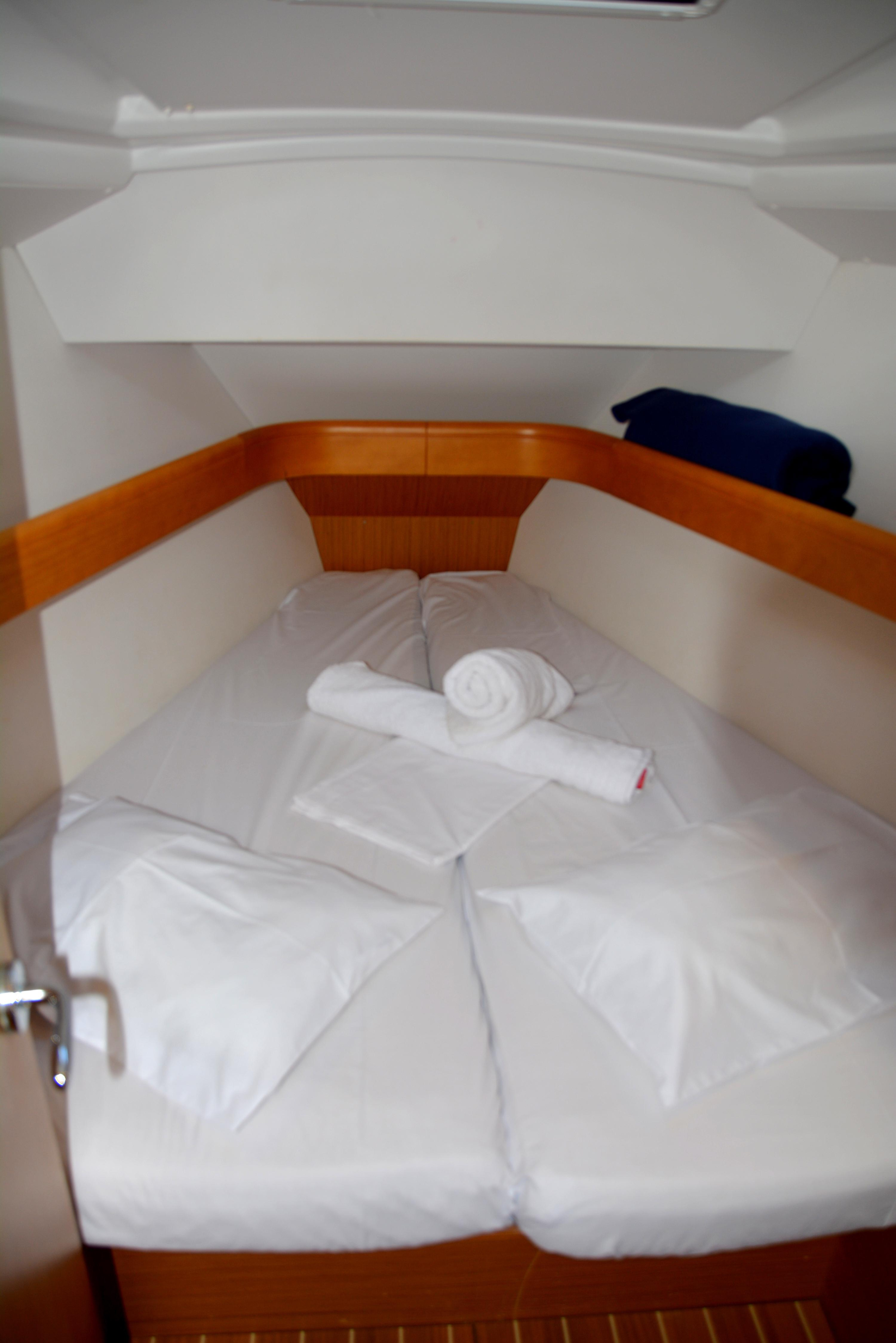 Photo #41 - Sun Odyssey 36i (Babis 2010) en Lefkada - 15700