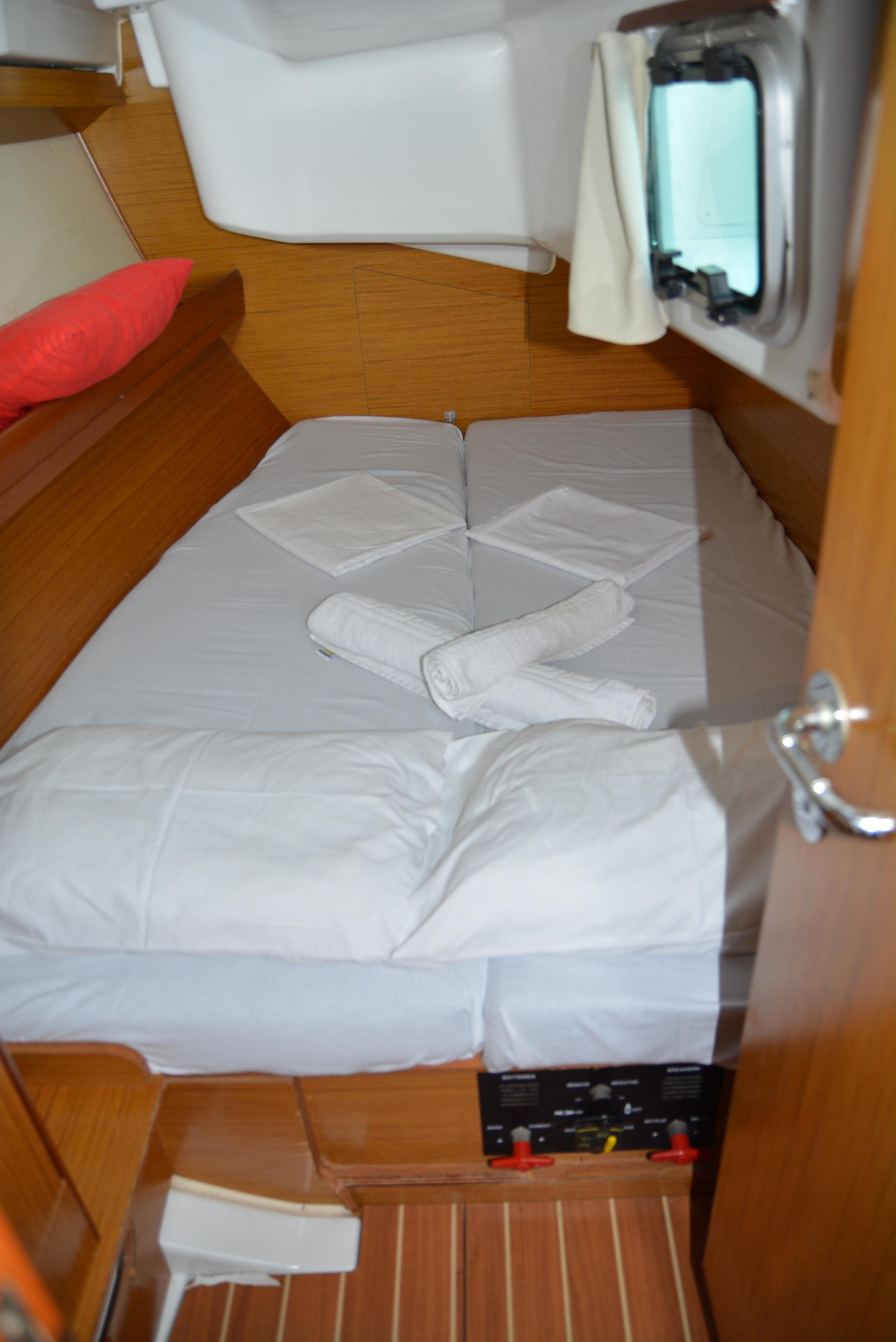 Photo #14 - Sun Odyssey 36i (Billis) in Lefkada - 15702