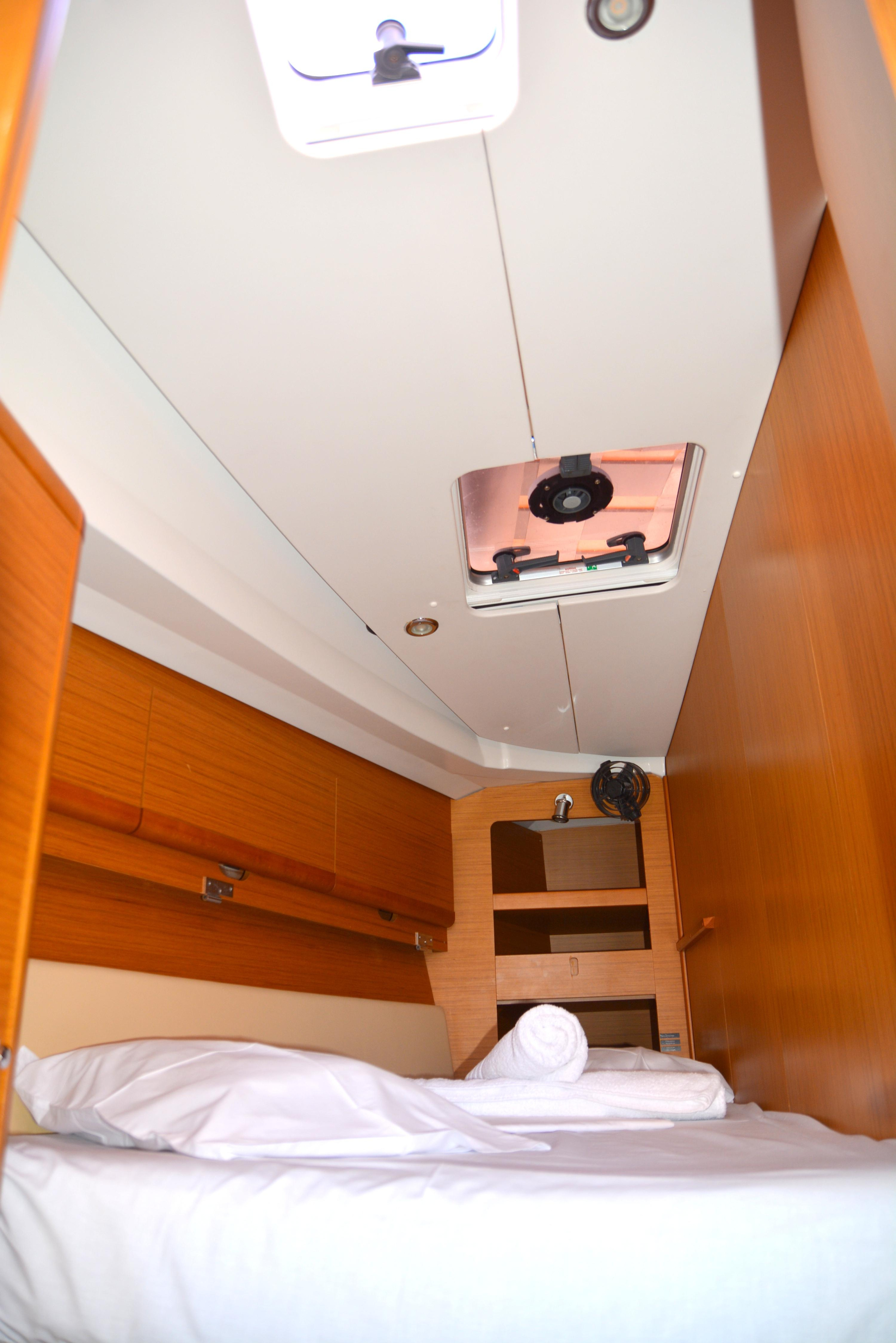 Photo #4 - Sun Odyssey 44 i (Stavros) en Lefkada - 15703