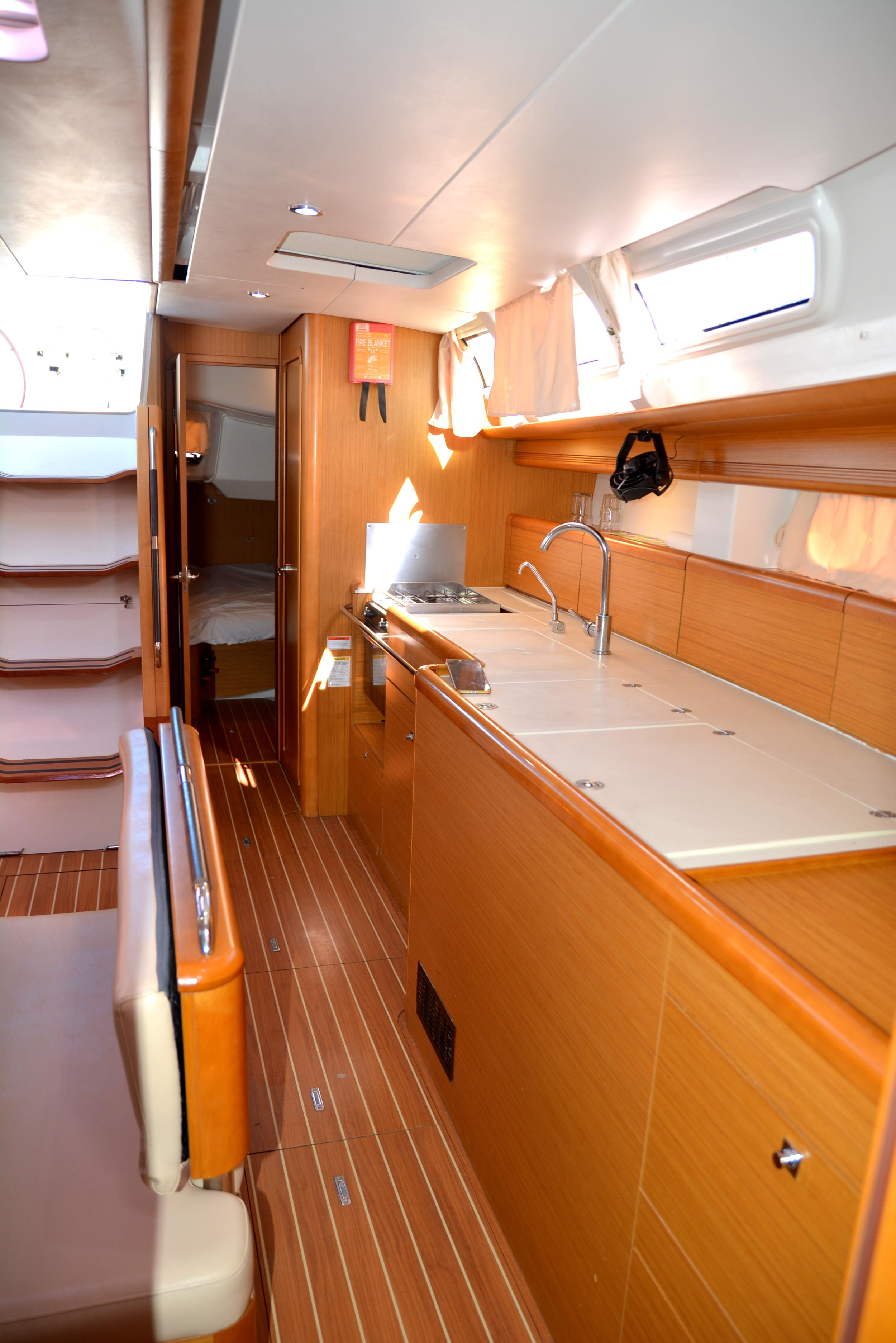 Photo #2 - Sun Odyssey 44 i (Stavros) en Lefkada - 15703