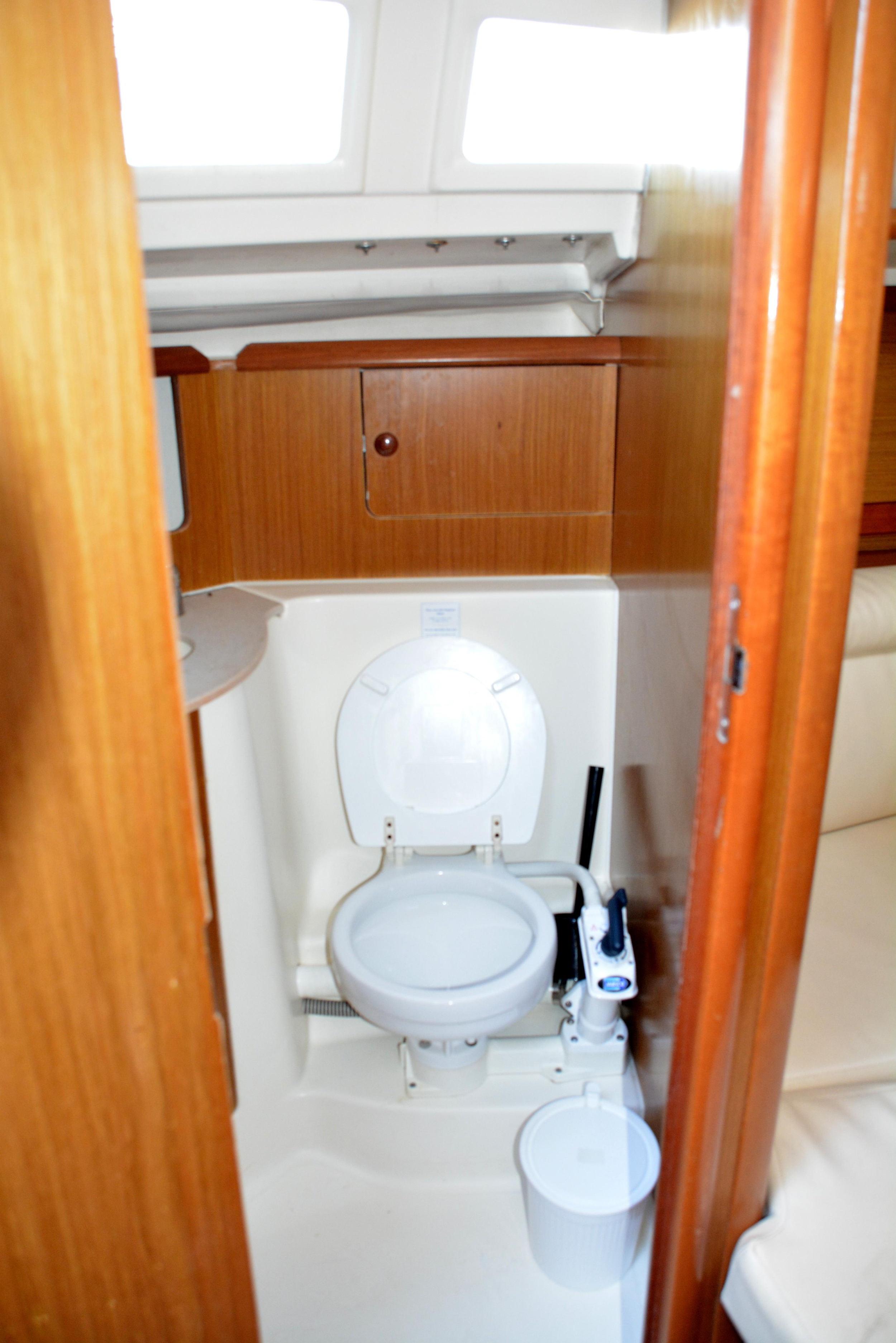 Photo #13 - Sun Odyssey 32i (Charoula) in Lefkada - 15704