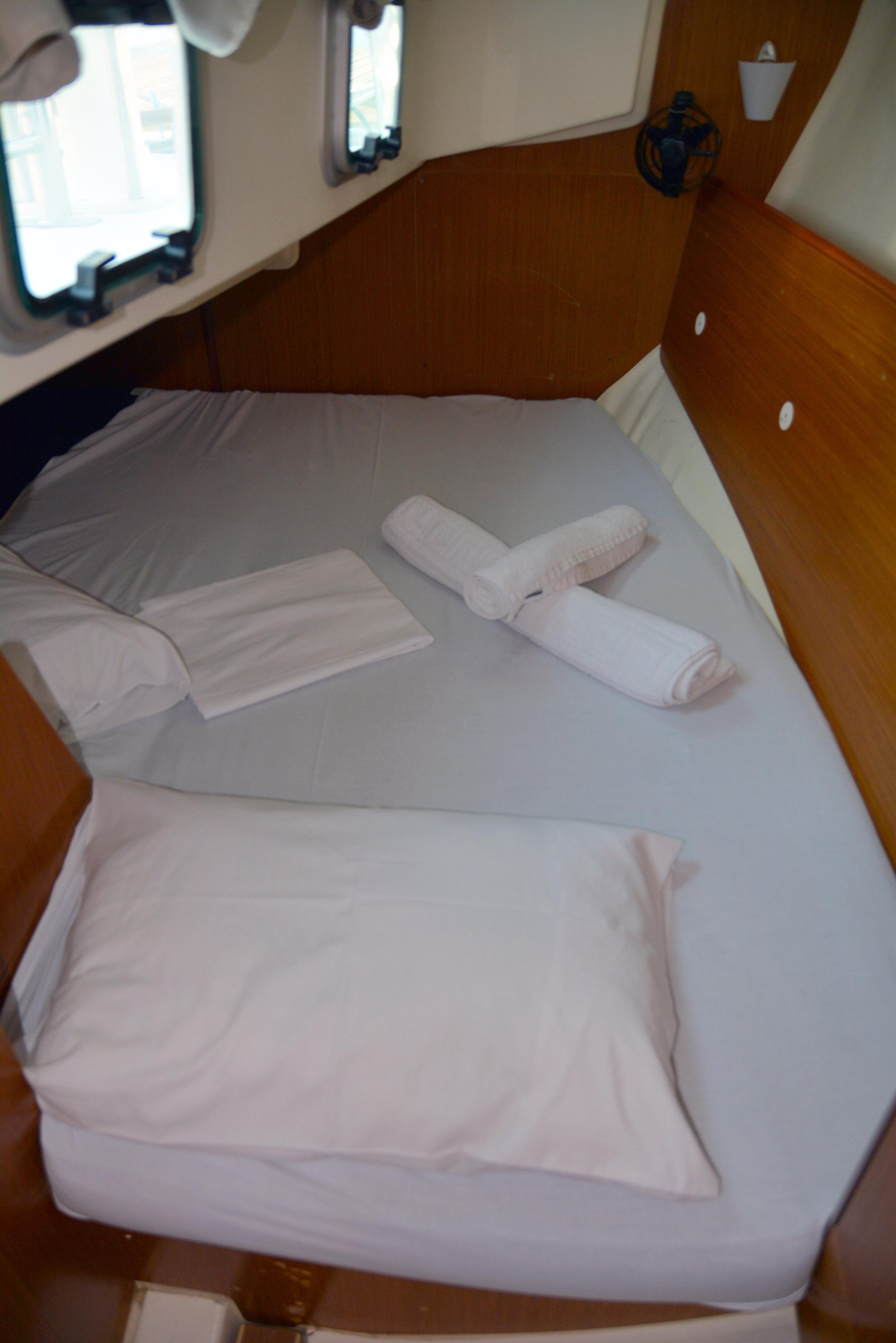 Photo #22 - Sun Odyssey 32i (Charoula) in Lefkada - 15704