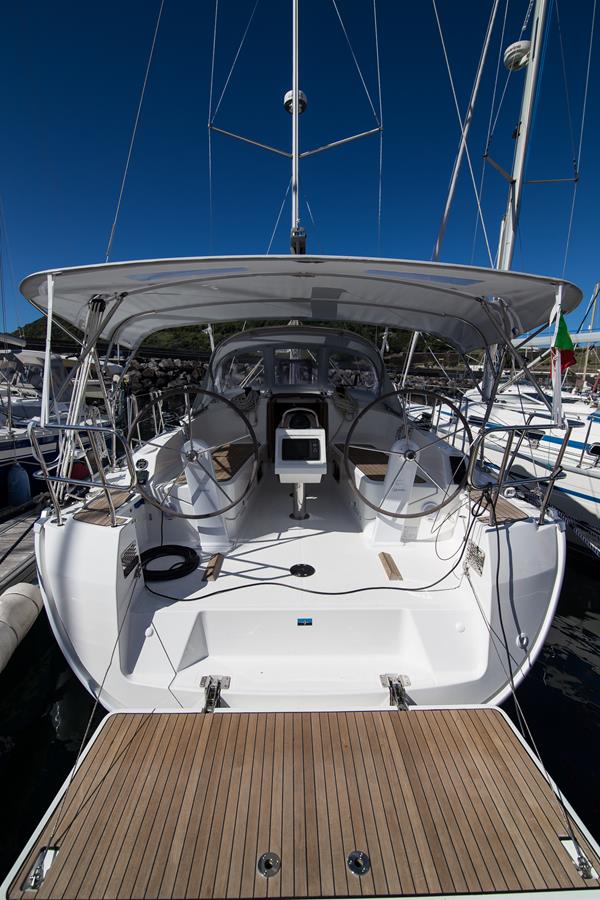 Photo #8 - Bavaria Cruiser 37 (Sailtours) in Terceira - 23919
