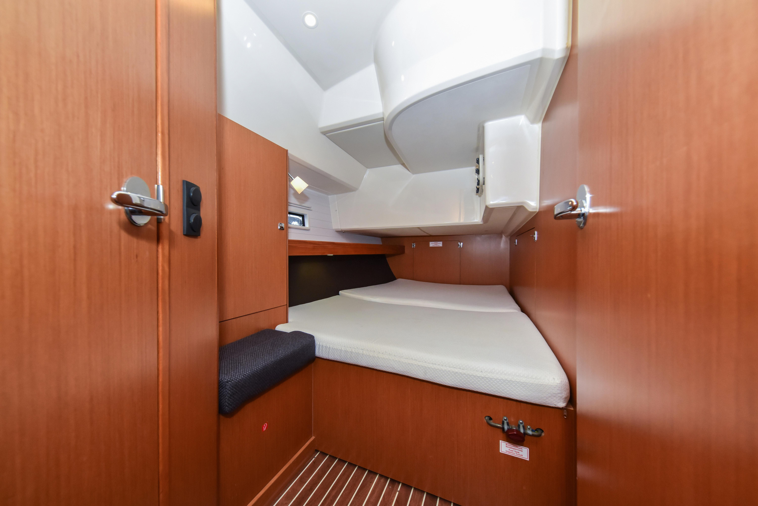 Photo #8 - Bavaria Cruiser 46 (SIX BAG) in Zara - 14700
