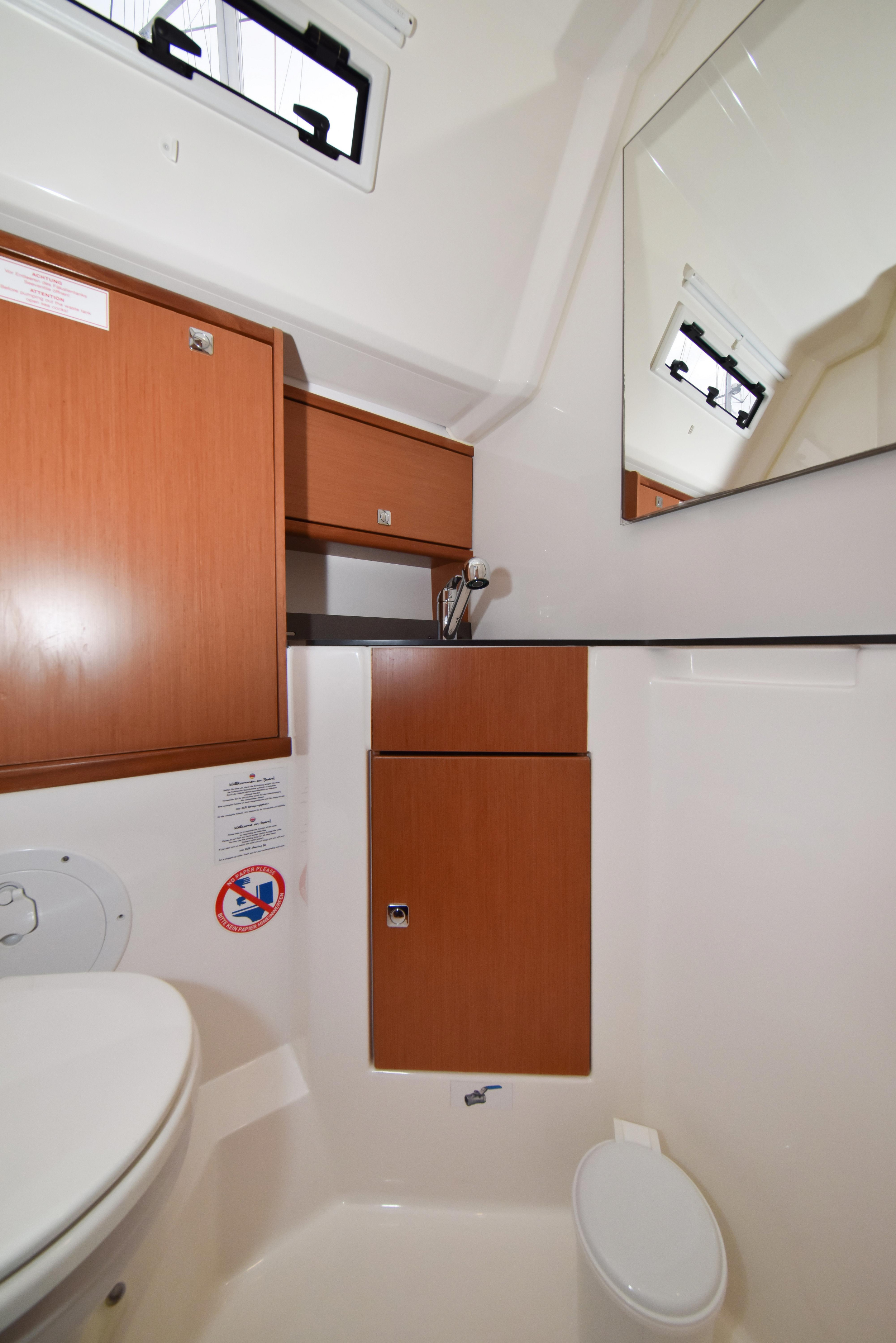 Photo #101 - Bavaria Cruiser 46 (SIX BAG) in Zara - 14700