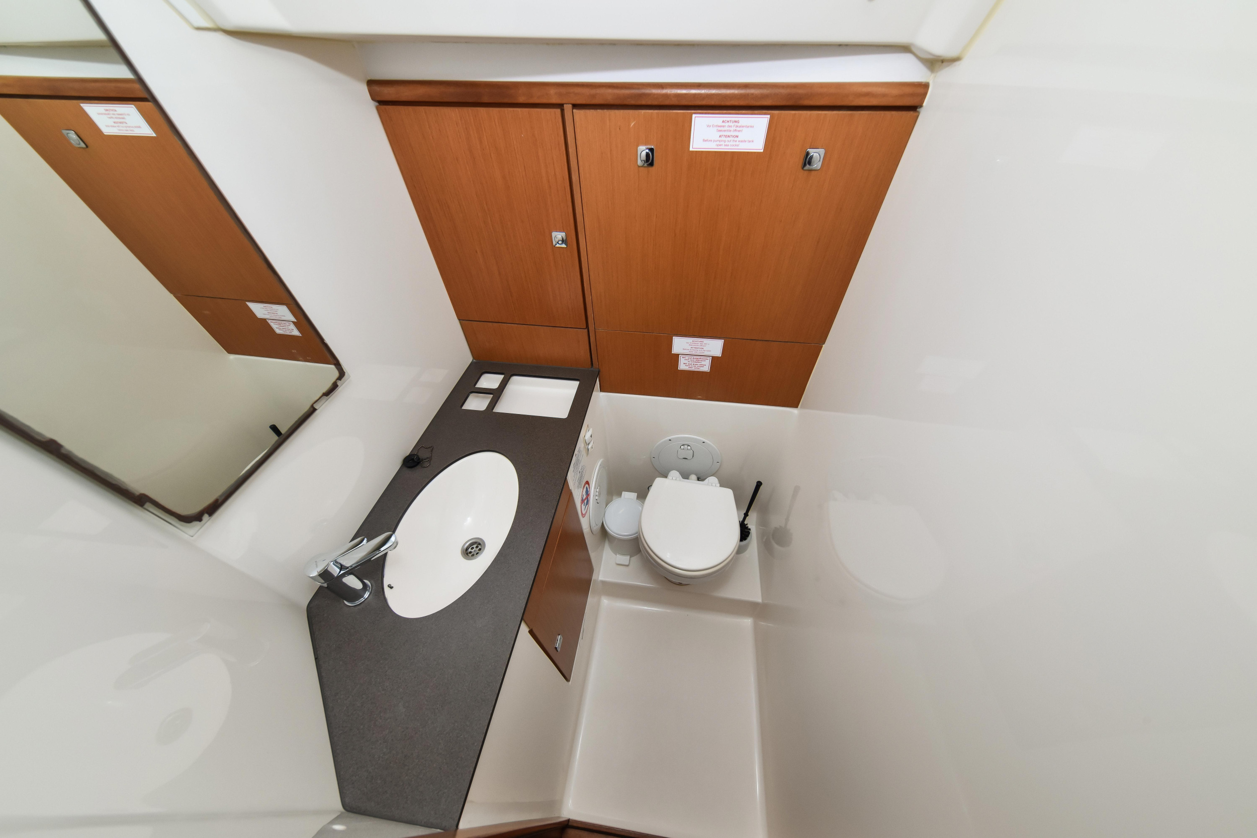 Photo #14 - Bavaria Cruiser 46 (SIX BAG) in Zara - 14700