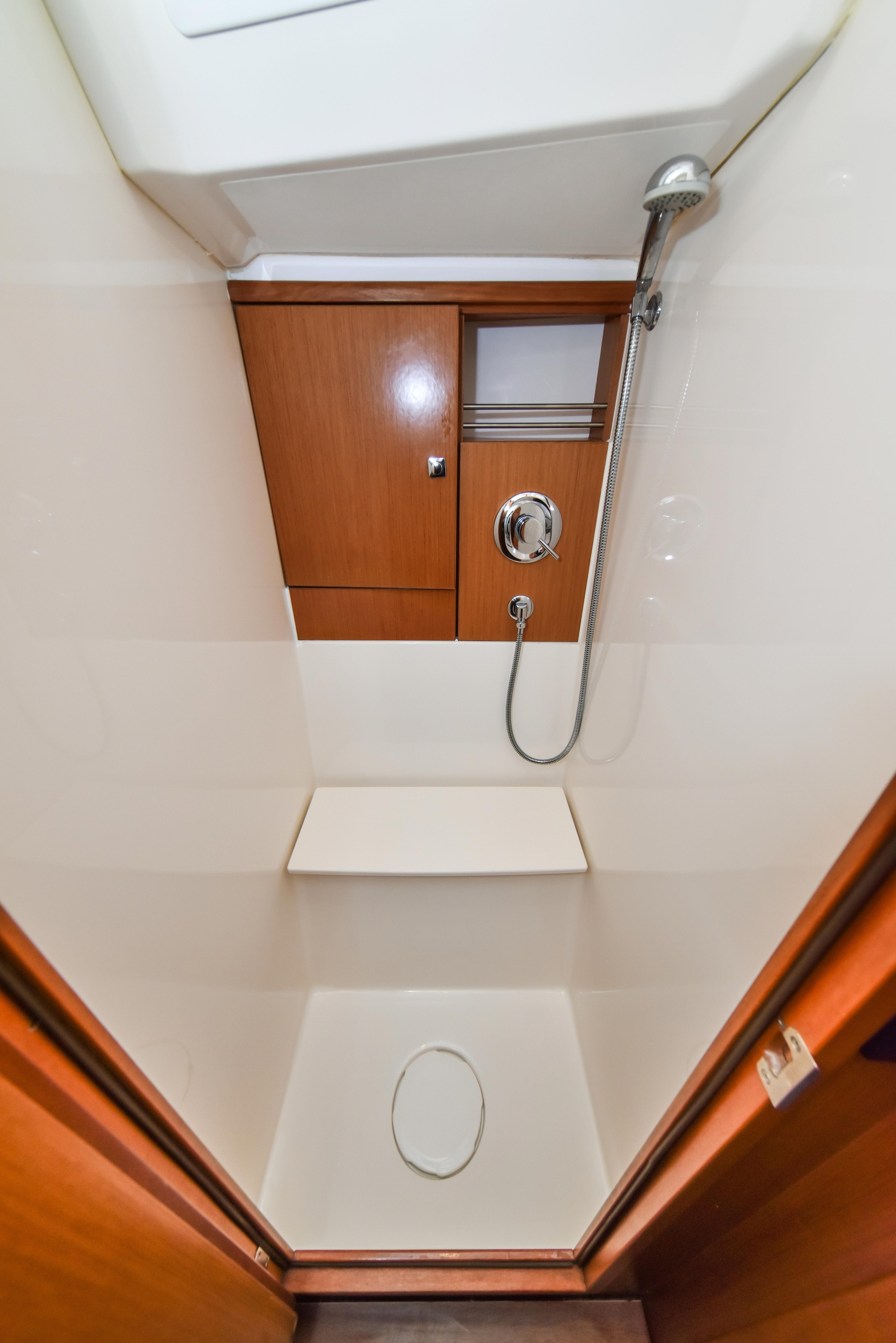 Photo #62 - Bavaria Cruiser 46 (SIX BAG) in Zara - 14700