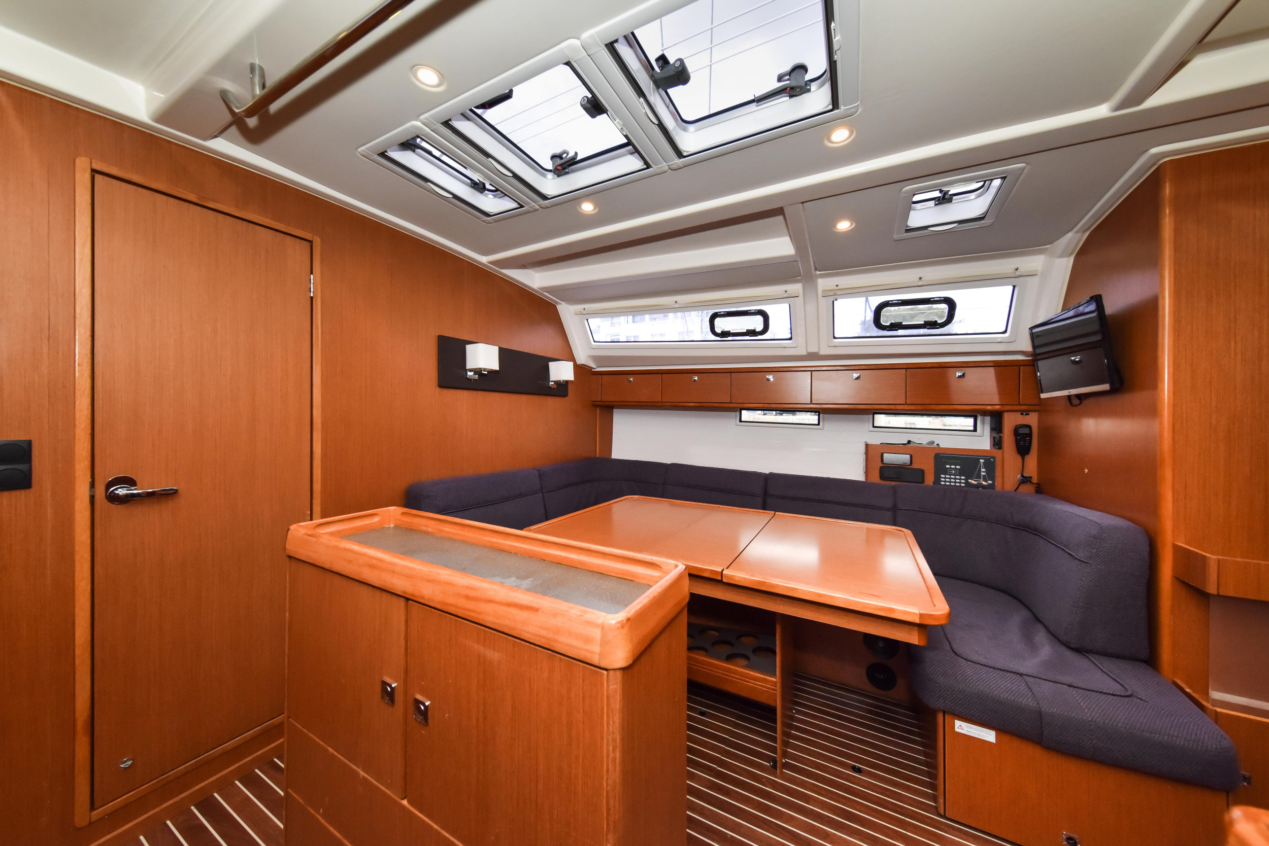 Photo #19 - Bavaria Cruiser 46 (SIX BAG) in Zara - 14700