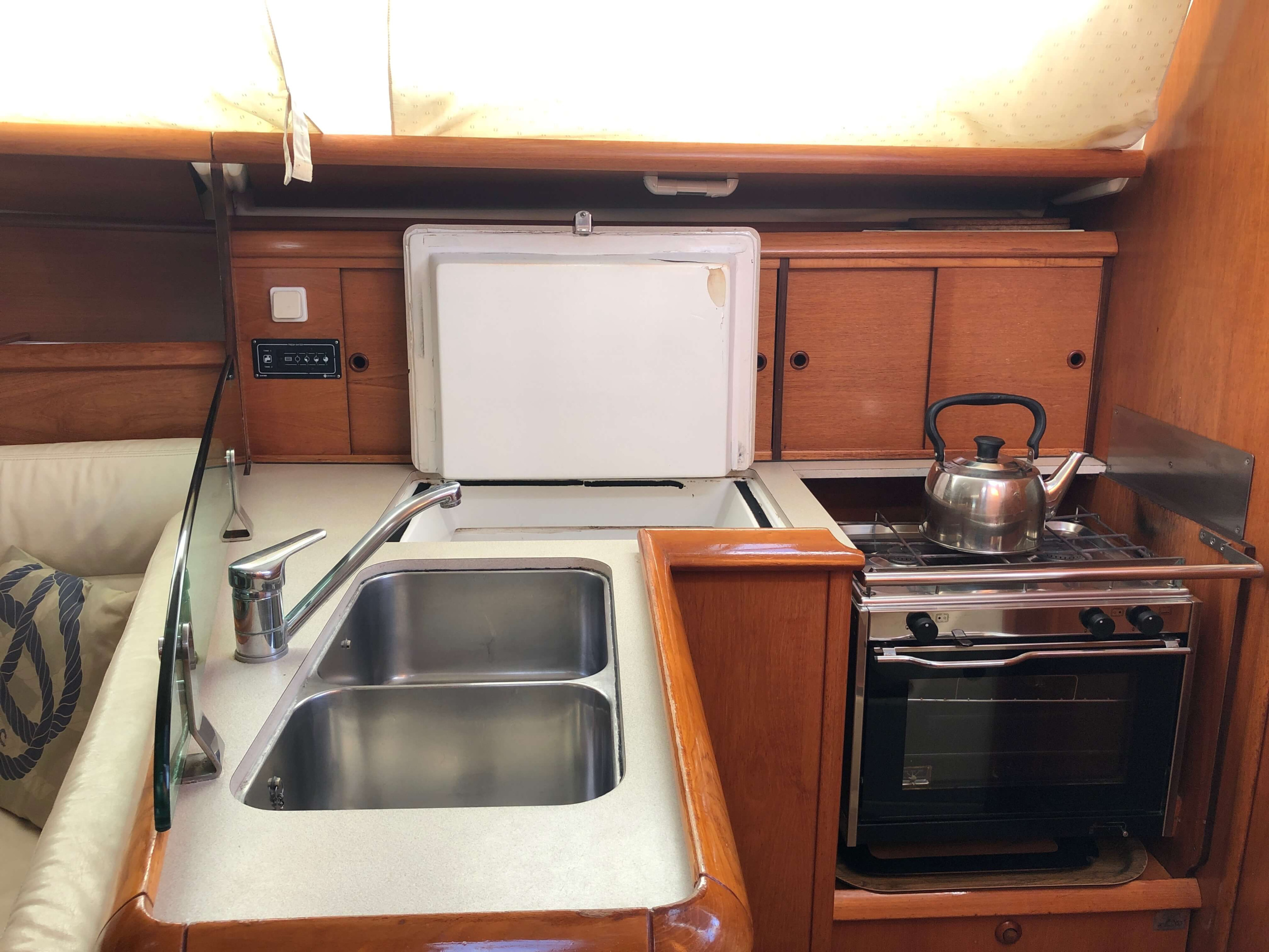 Photo #8 - Sun Odyssey 35 (Natassa) in Lefkada - 15716