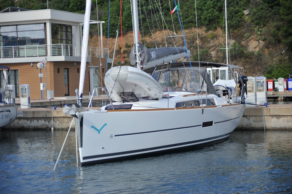 Photo #22 - Dufour 360 GL (Else) in Portisco - 6144