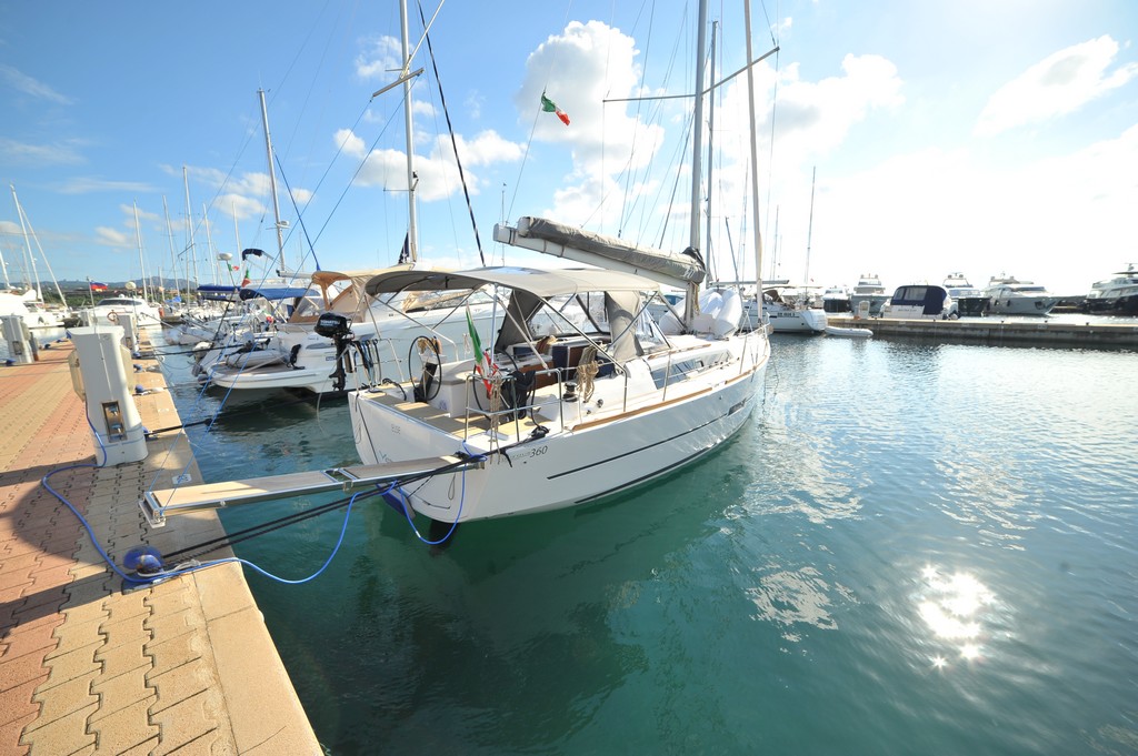 Photo #15 - Dufour 360 GL (Else) in Portisco - 6144