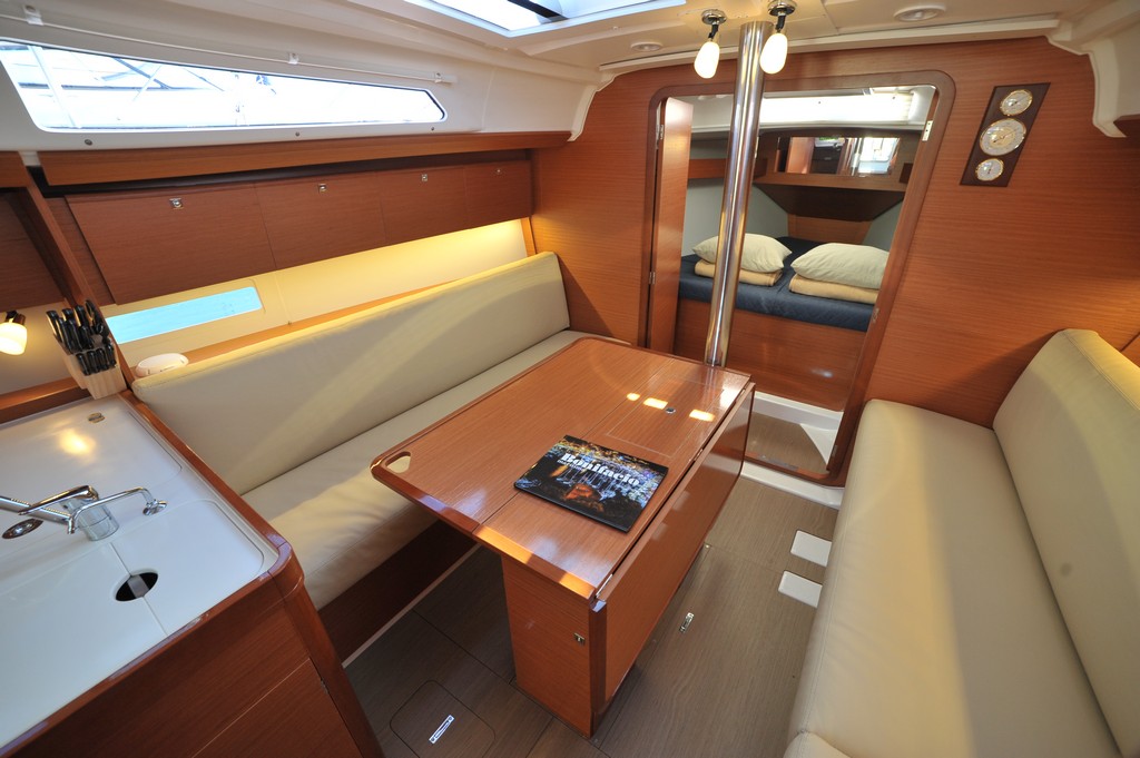 Photo #9 - Dufour 360 GL (Karibu) en Portisco - 6143