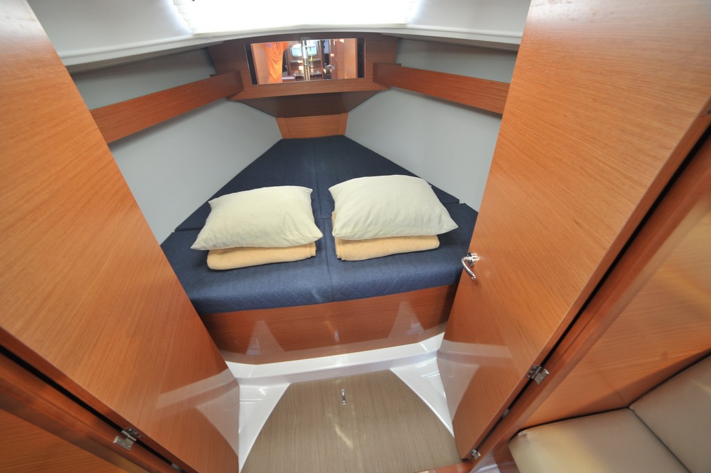 Photo #18 - Dufour 360 GL (Karibu) en Portisco - 6143