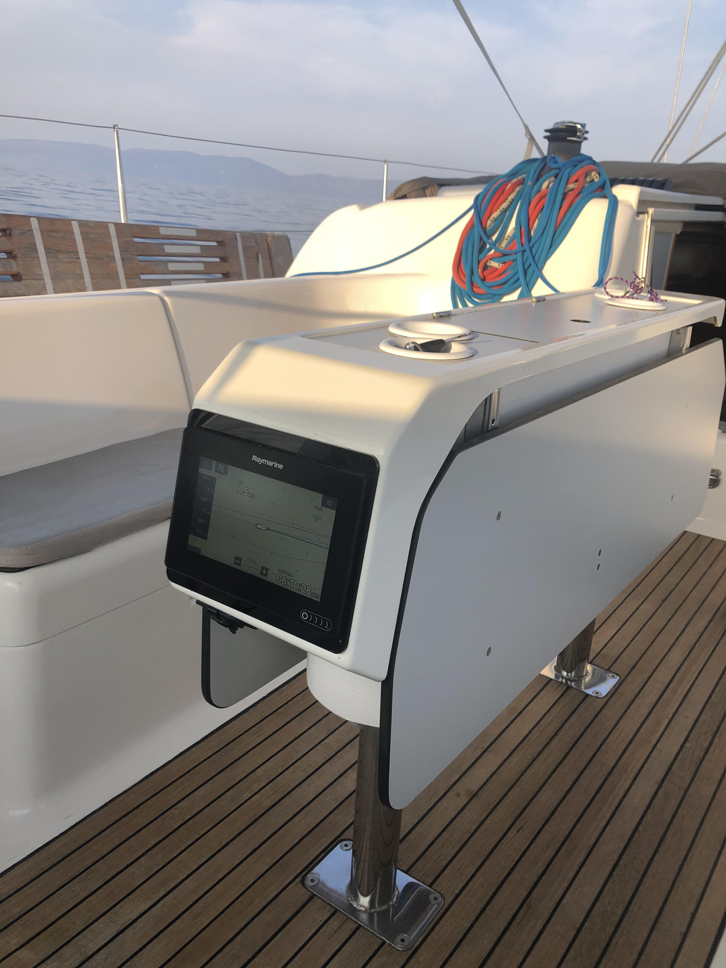 Photo #14 - Dufour 44 (Victoria 1 - Refit 2018) en Pula - 15771