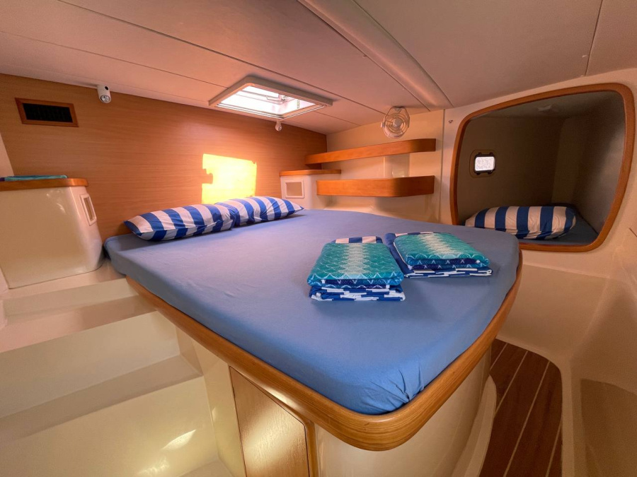 Photo #2 - Leopard 4300 (Emocean) in Fethiye - 22087