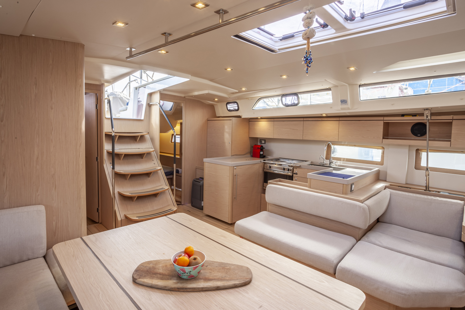 Photo #37 - Oceanis 51.1 (Psari) in Mykonos - 17557