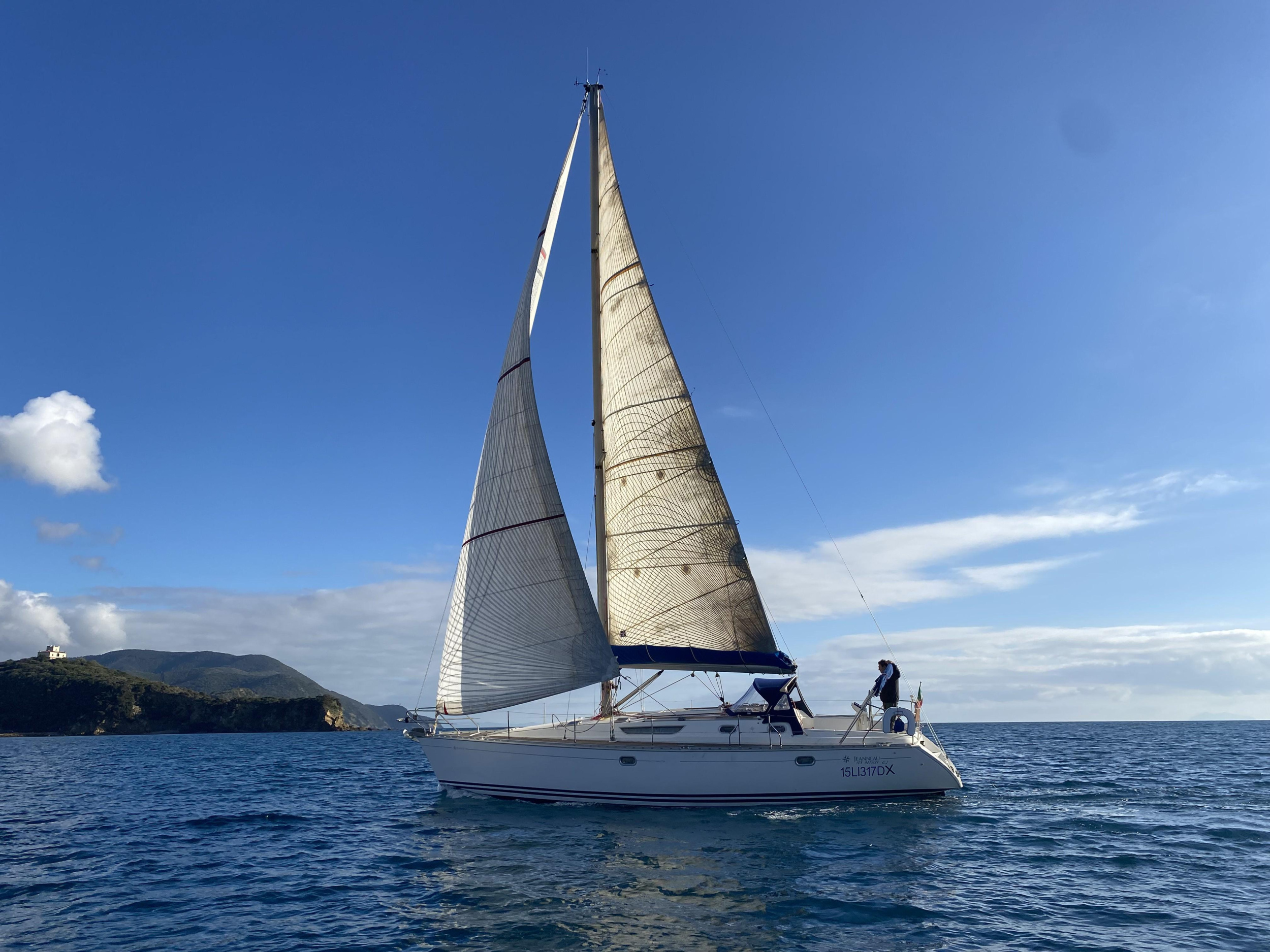 Photo #12 - Sun Odyssey 42.2 (Jalù) en Punta Ala - 15797