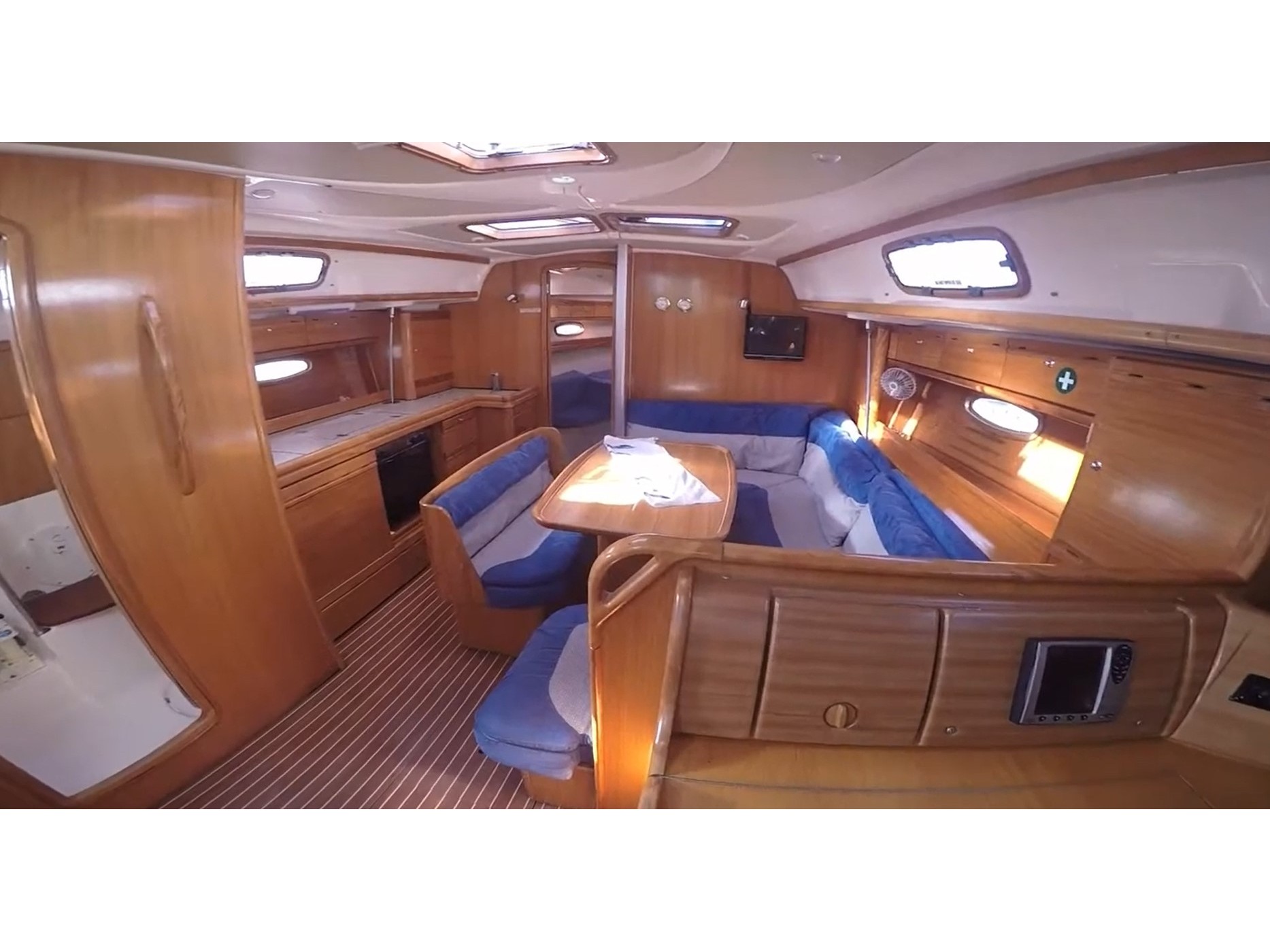 Photo #10 - Bavaria 39 Cruiser (Orestis) en Lefkada - 21324