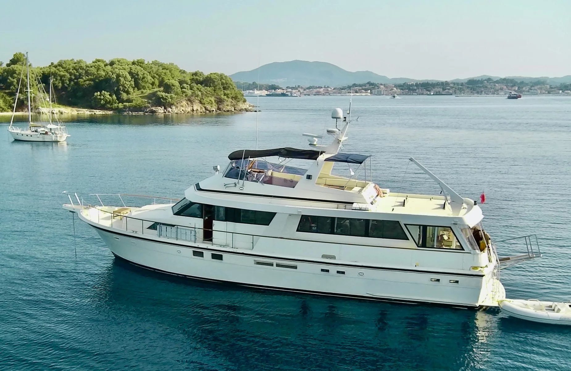 Motor Yacht (Spica Primero)  - 11