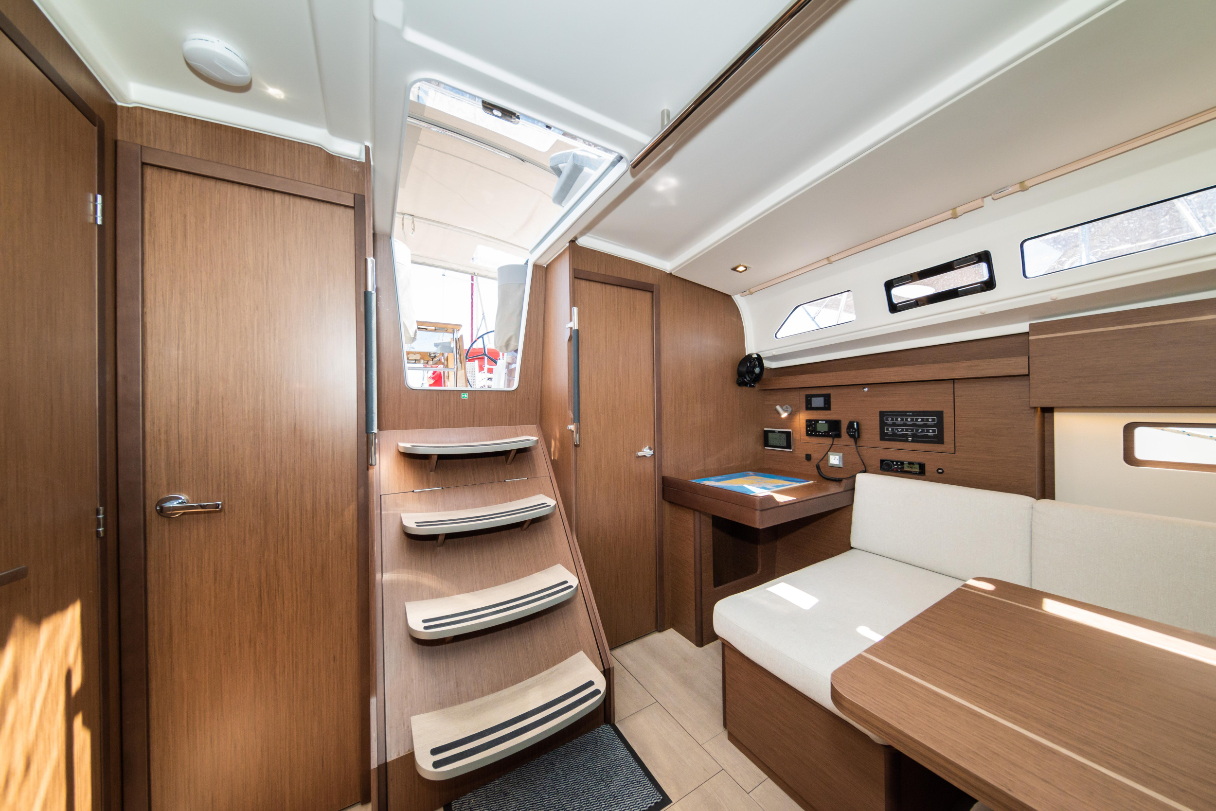 Photo #83 - Oceanis 40.1 (Poseidon) en Zadar - 14158