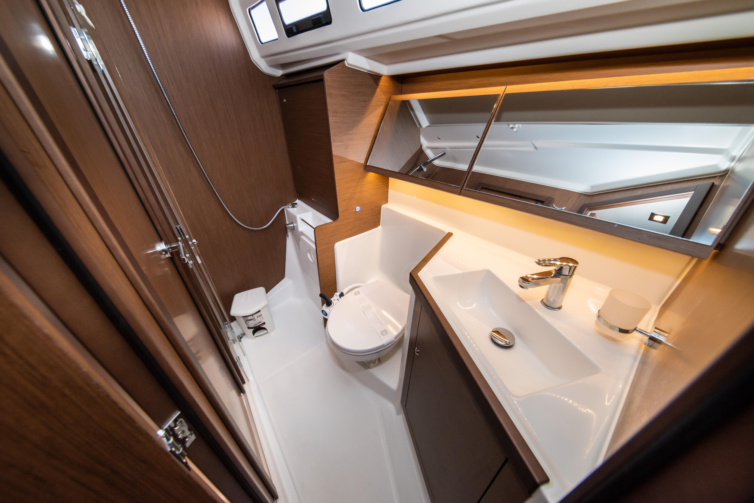 Photo #85 - Oceanis 40.1 (Poseidon) en Zadar - 14158