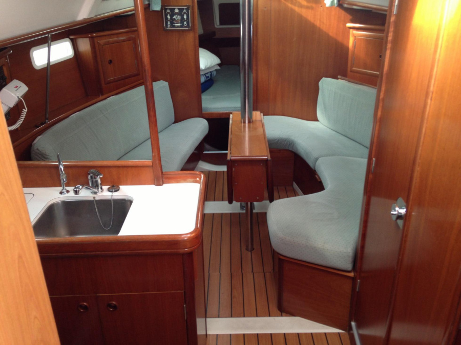 Photo #7 - Oceanis 331 (Rocinante) en Atenas - 15907