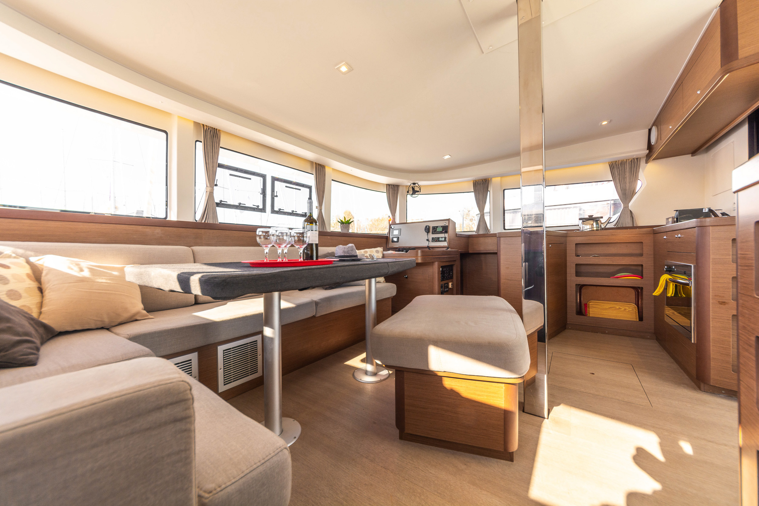 Photo #18 - Lagoon 42 & GEN (Wind Whisper) in Paros - 11186