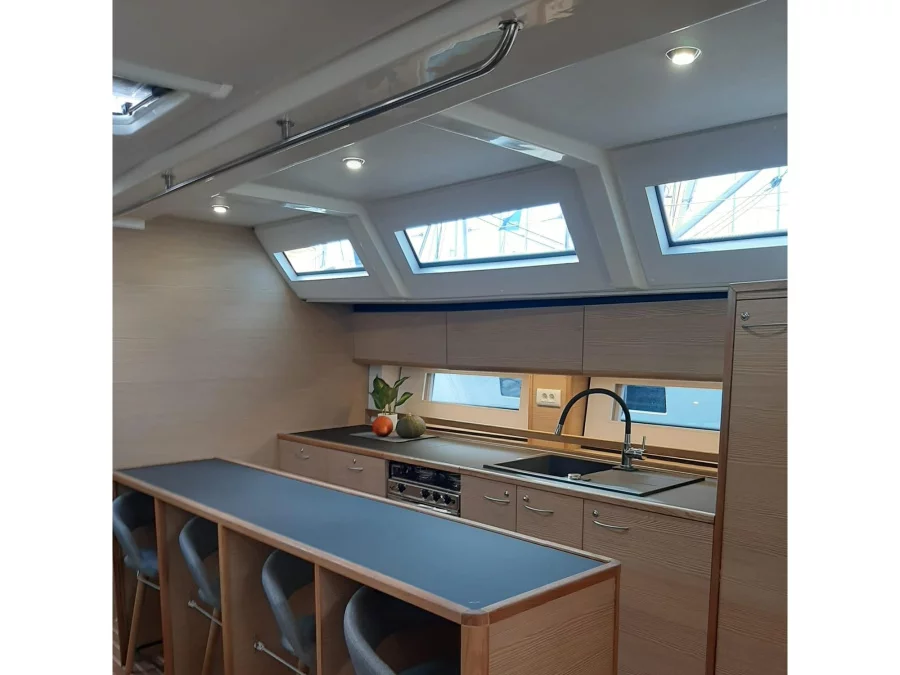 D&D Kufner 54 Exclusive - 6 cab (Mihaela) Interior image - 3