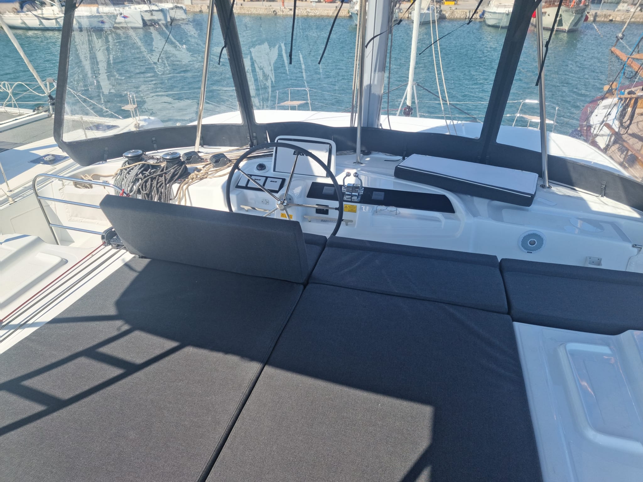 Photo #27 - Lagoon 46 (HYDRA XIV) in Lefkada - 15496