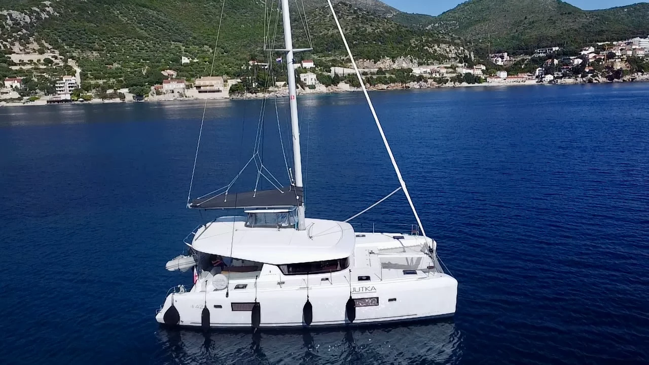 Lagoon 42 (Jutka)  - 25