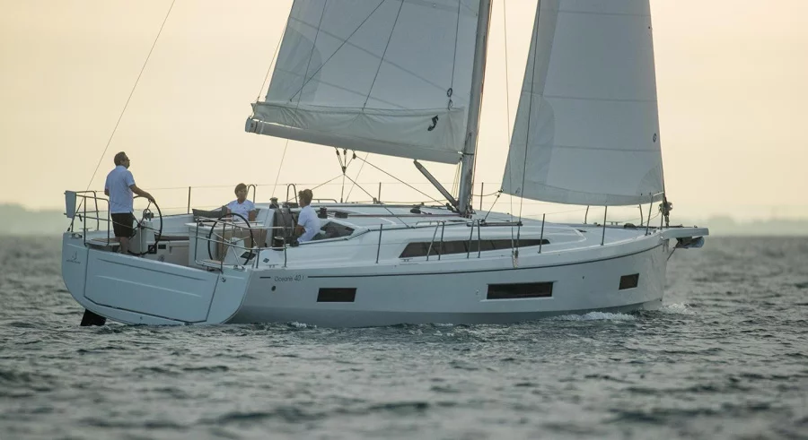 Oceanis 40.1 (Fearless D) Images - 9