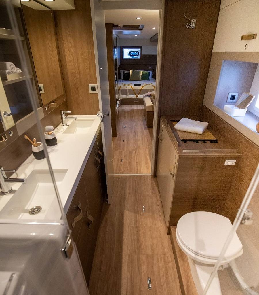 Photo #11 - Bali 4.4 Bliss (BLISS LUXURY CATAMARAN) in Capo d'Orlando - 21224